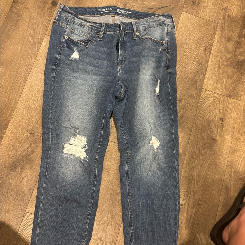 Torrid Women's Light Blue Ripped boyfriend Jeans
